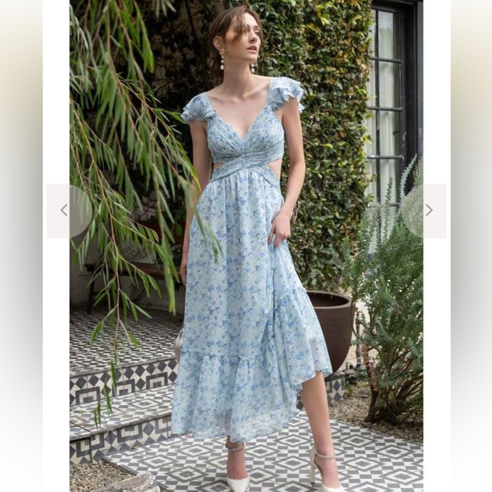 By The River Elegant Blue Floral Maxi Dress